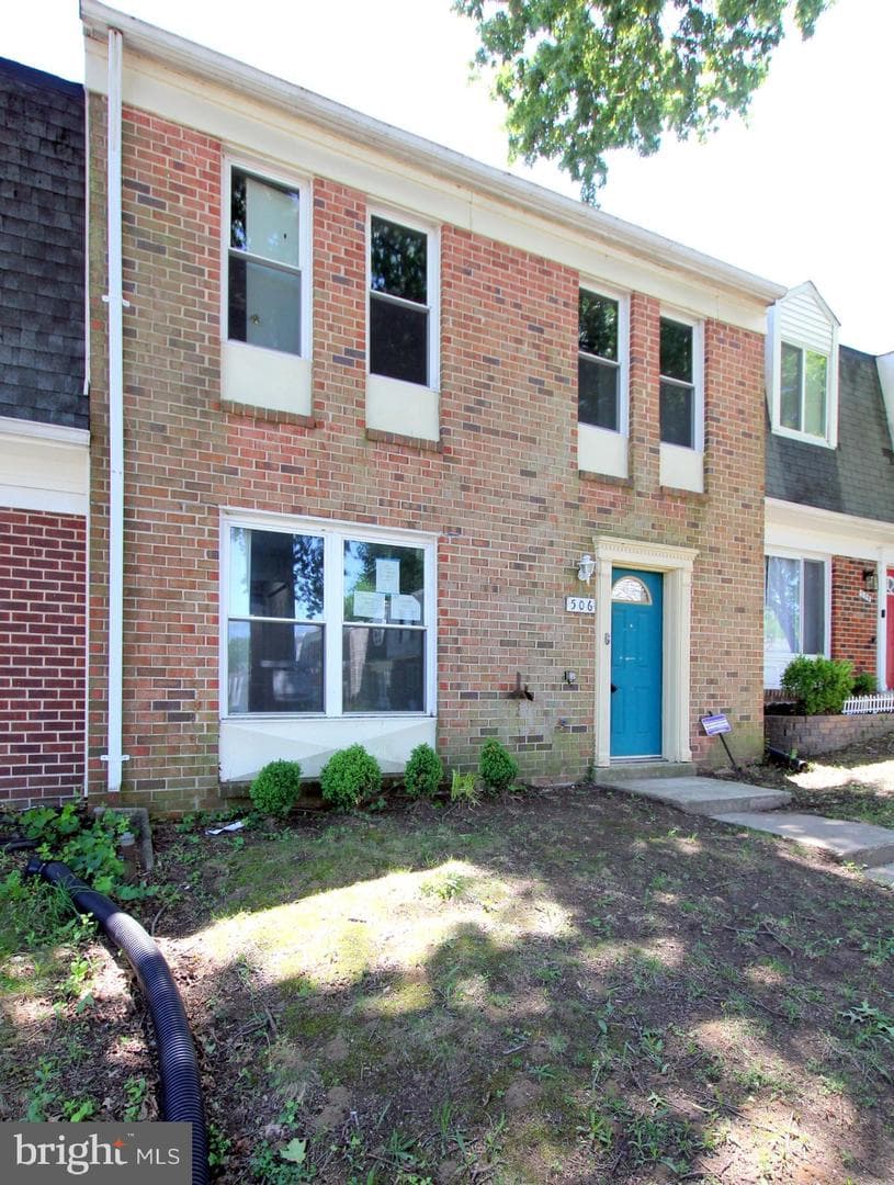 506 Peacock Drive, Landover