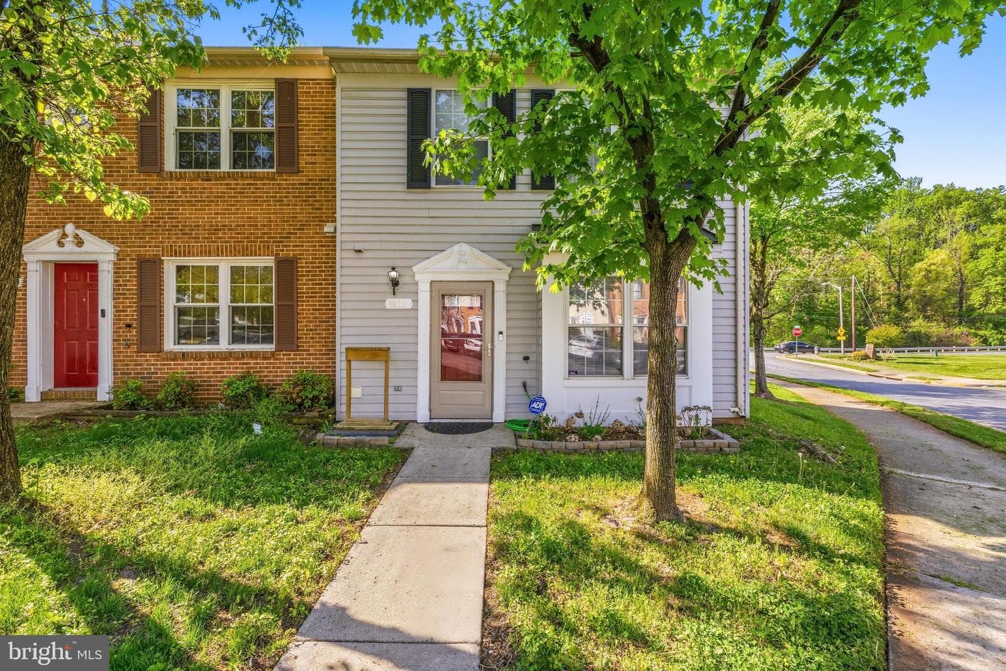 1801 Cedarwood