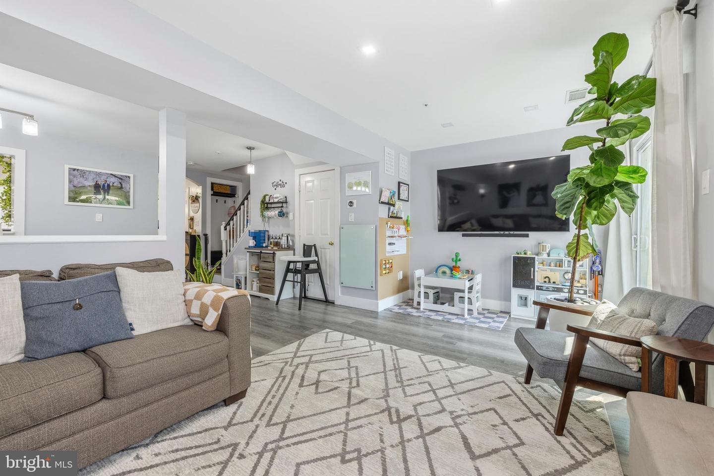 1801 Cedarwood photo 30
