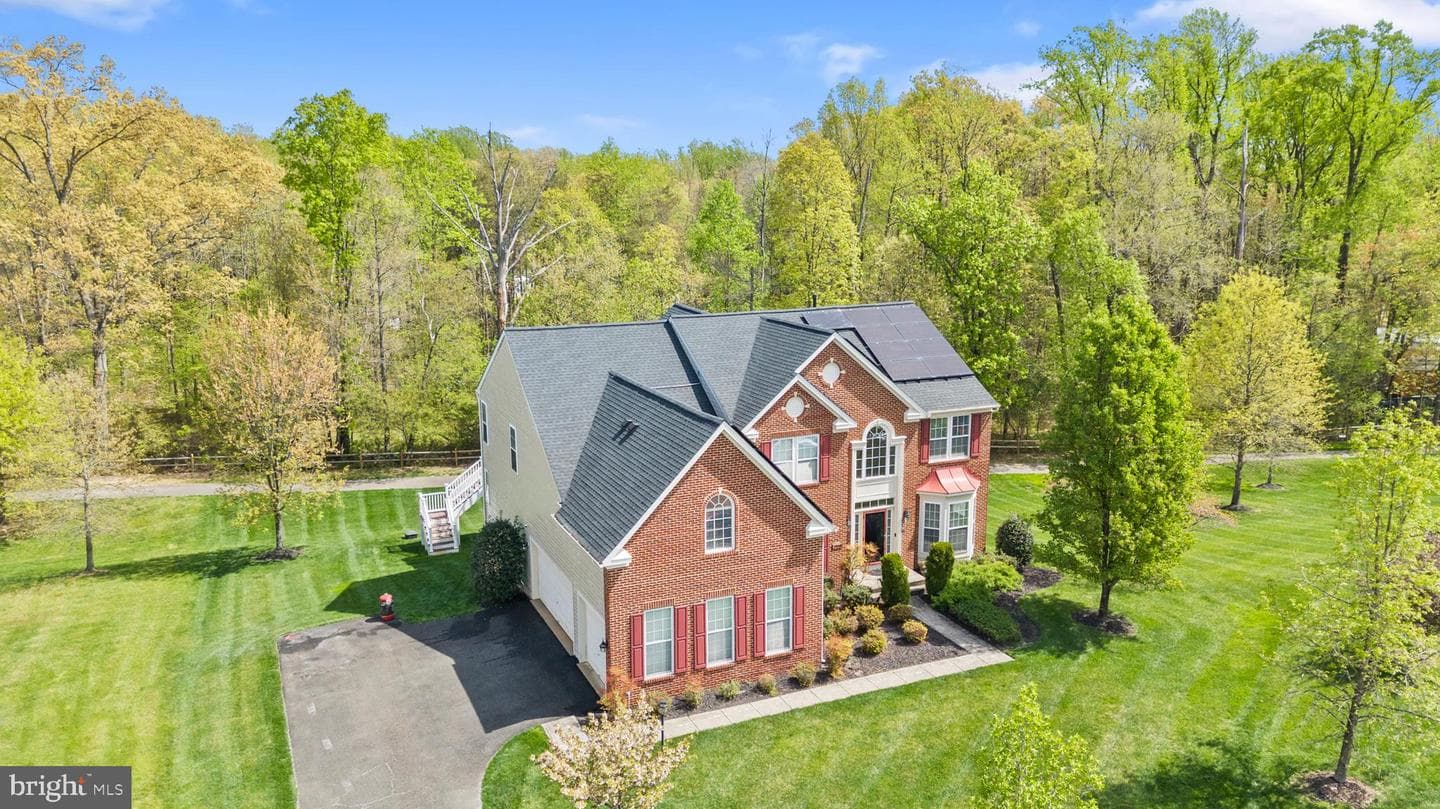 10916 Sir Paul Place, Clinton