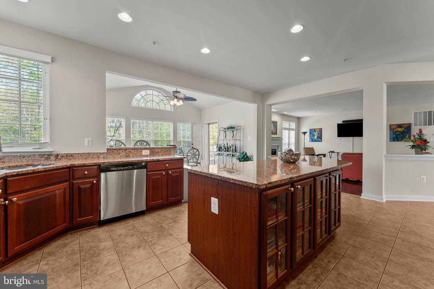 10916 Sir Paul Place photo 30