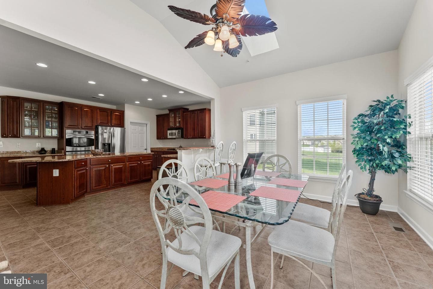 10916 Sir Paul Place photo 34