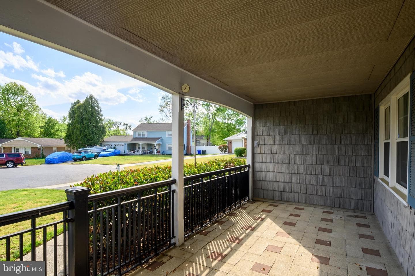 2313 Hanover Place photo 3