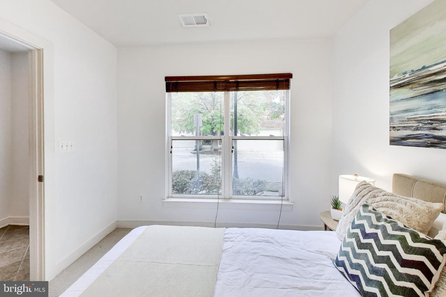 5813 Lustine Street photo 5
