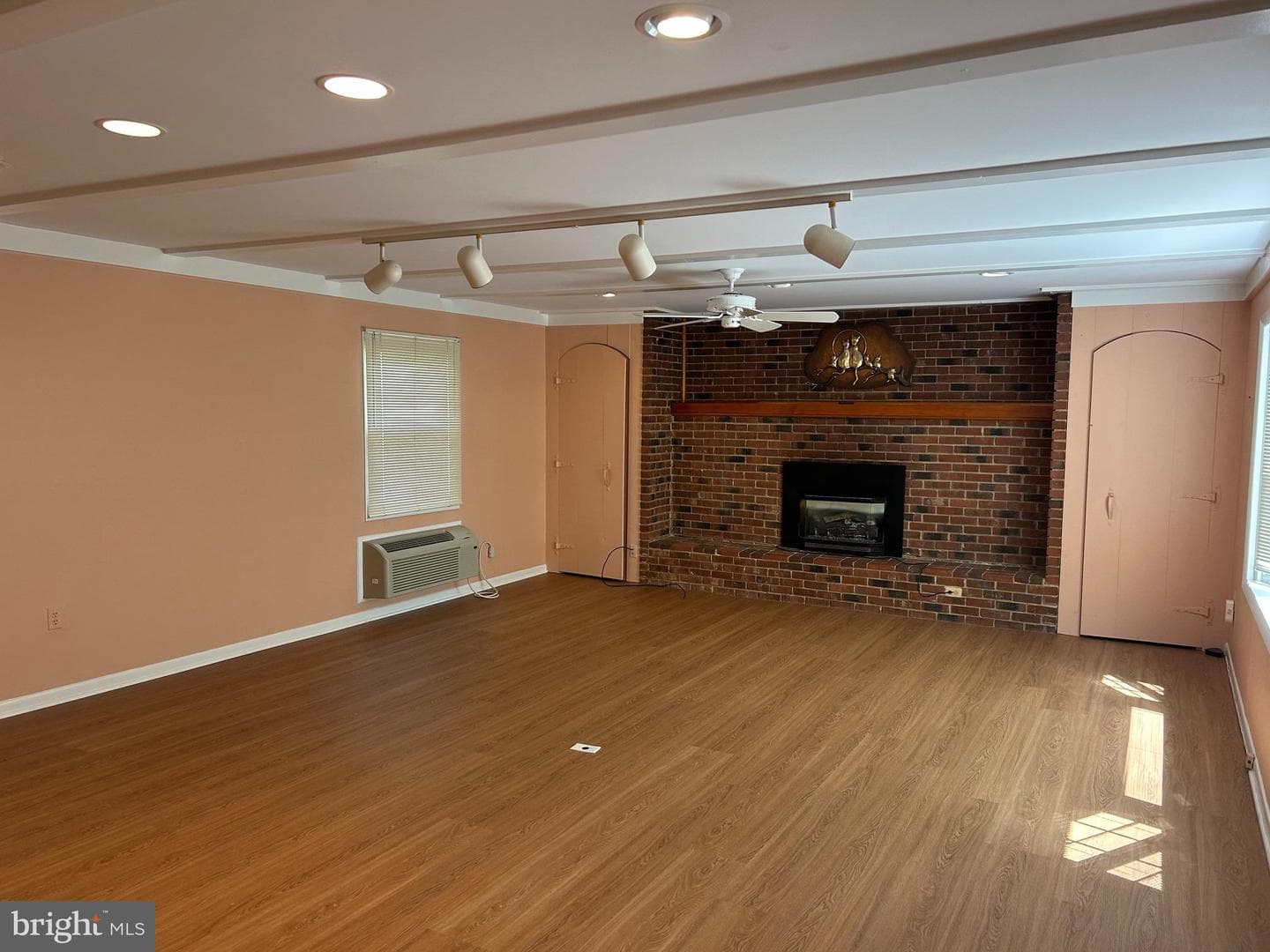 2903 Twisting Lane photo 16