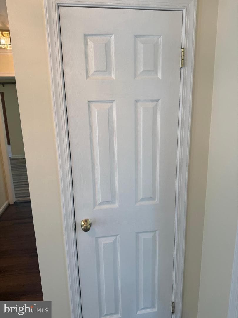 5404 Lakevale Terrace photo 23