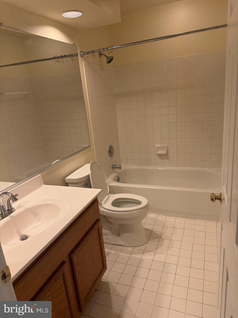 5404 Lakevale Terrace photo 66