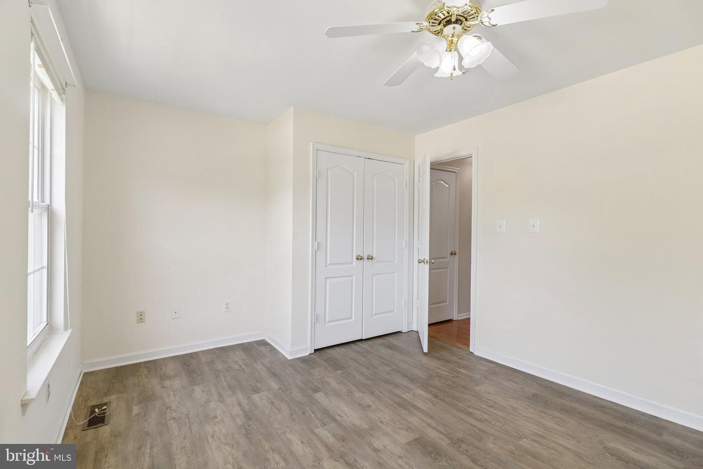 9712 Thornville Drive photo 28