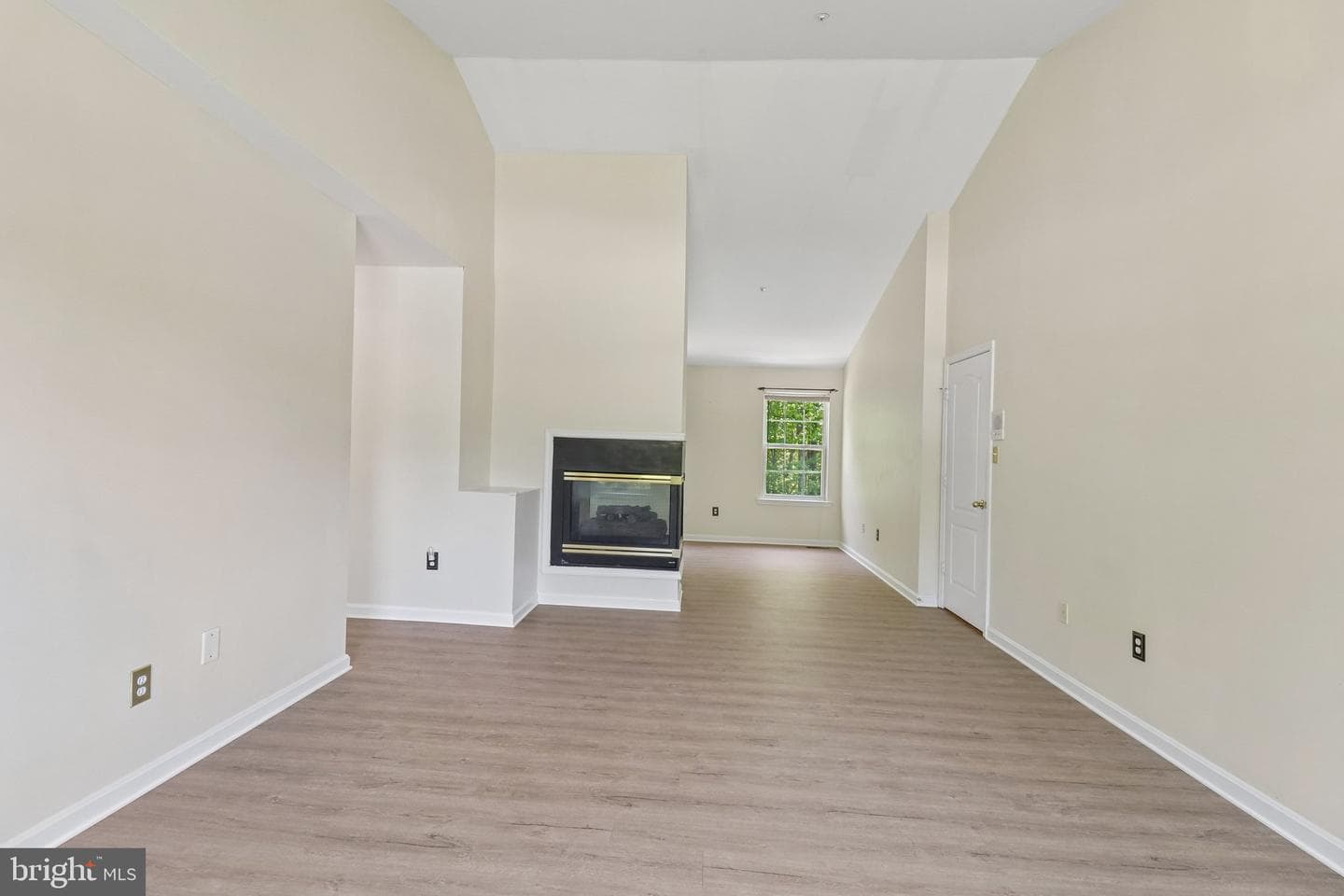 9712 Thornville Drive photo 40