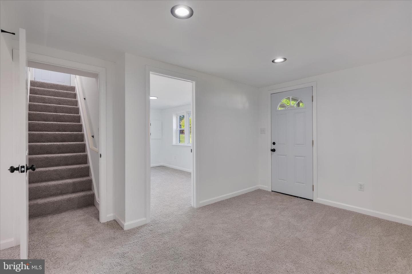 6810 Surratts Road photo 27