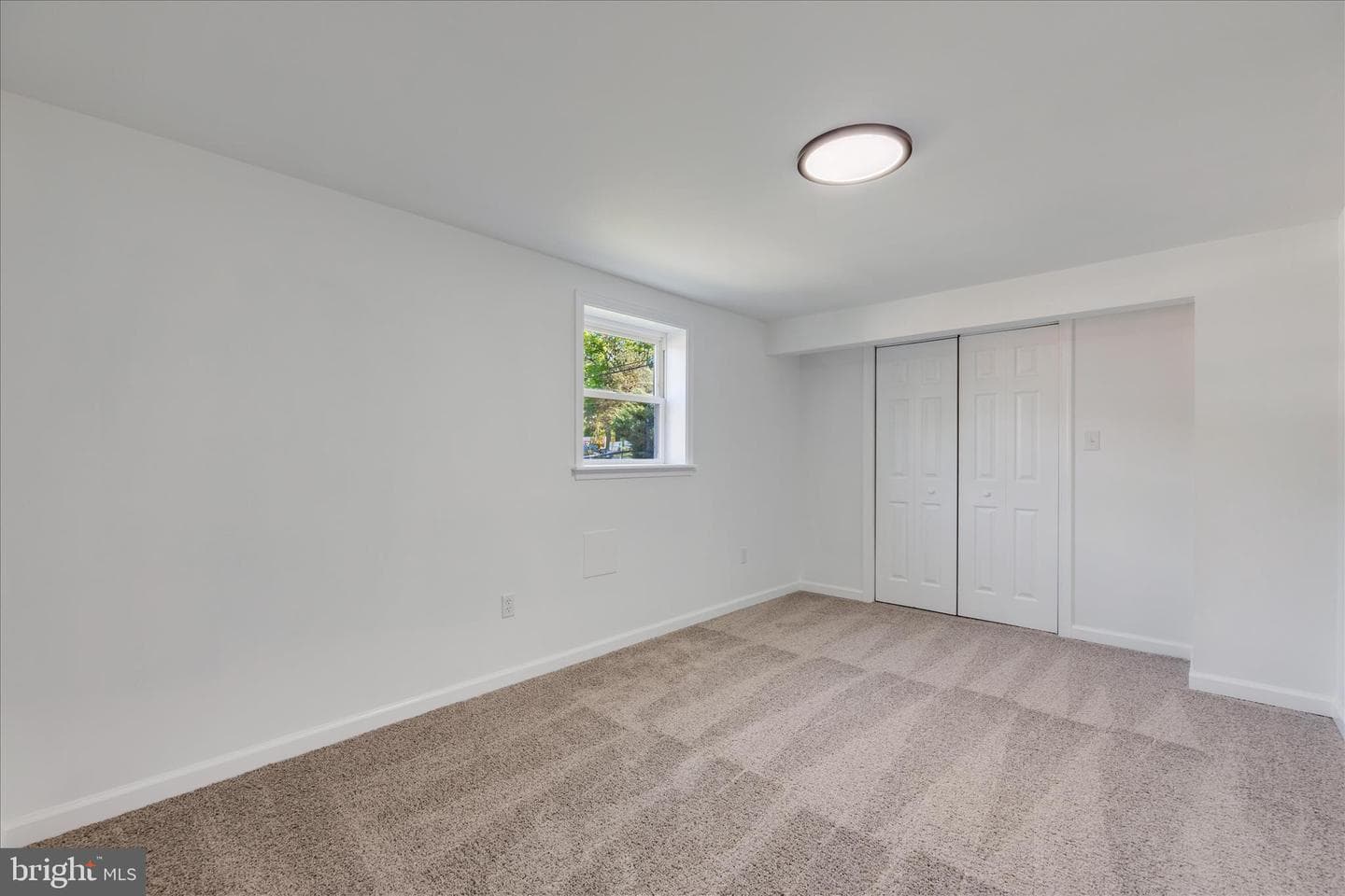 6810 Surratts Road photo 32