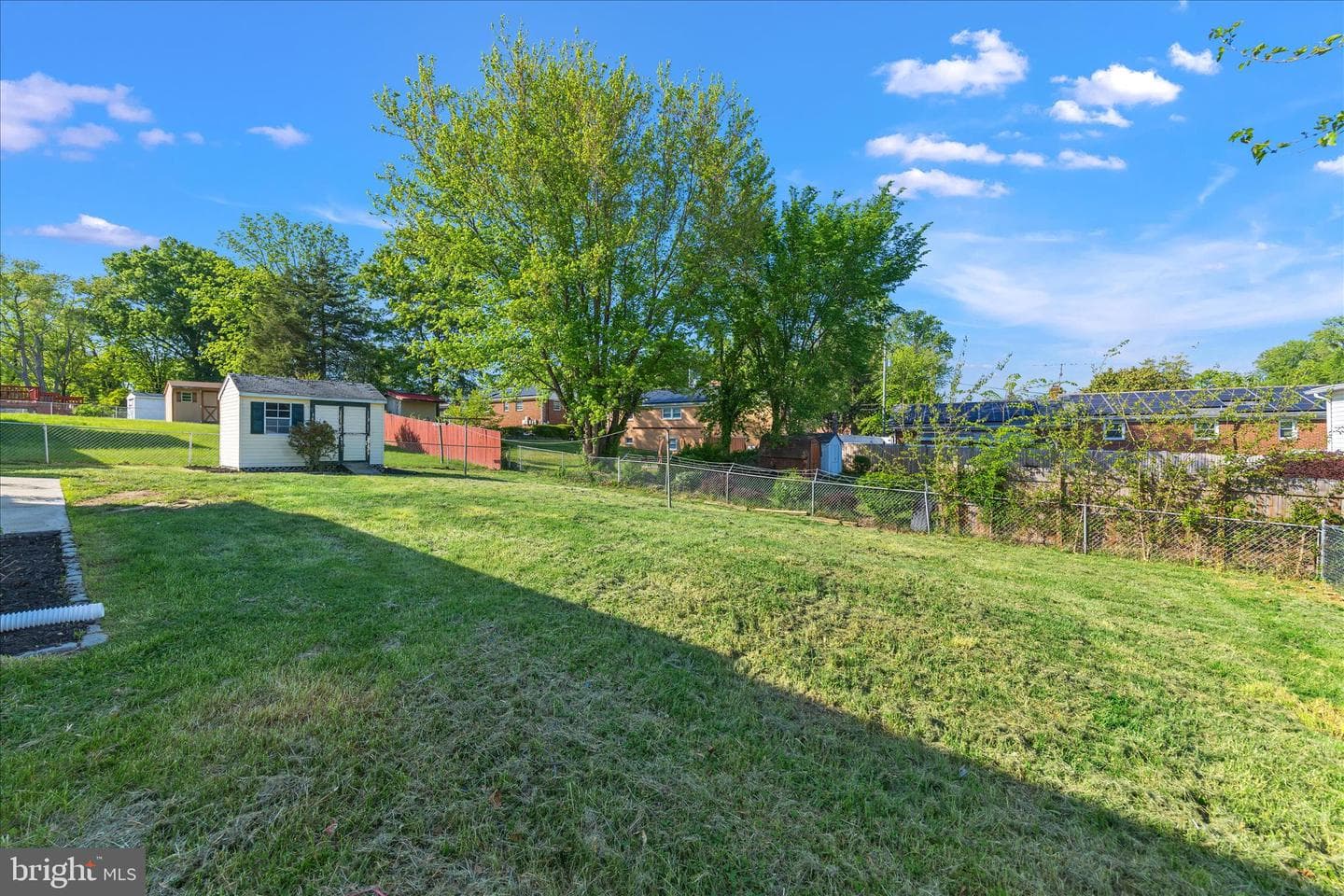 6810 Surratts Road photo 40