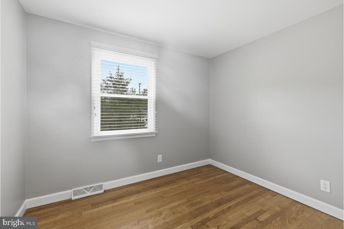 1501 Taylor Avenue photo 19