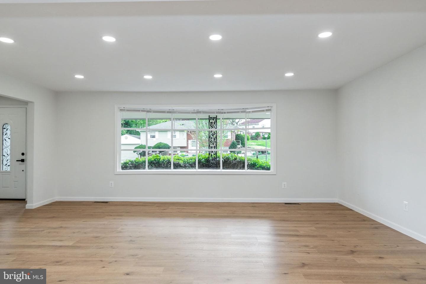10906 Bennington Drive photo 10