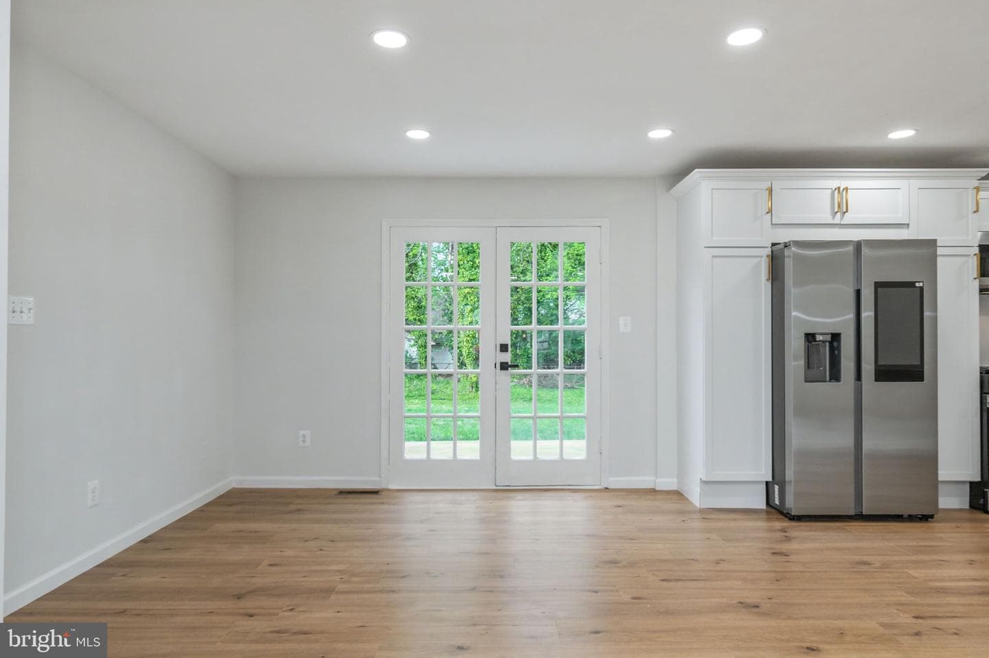 10906 Bennington Drive photo 12