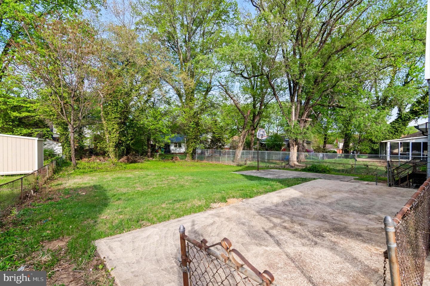 10906 Bennington Drive photo 45