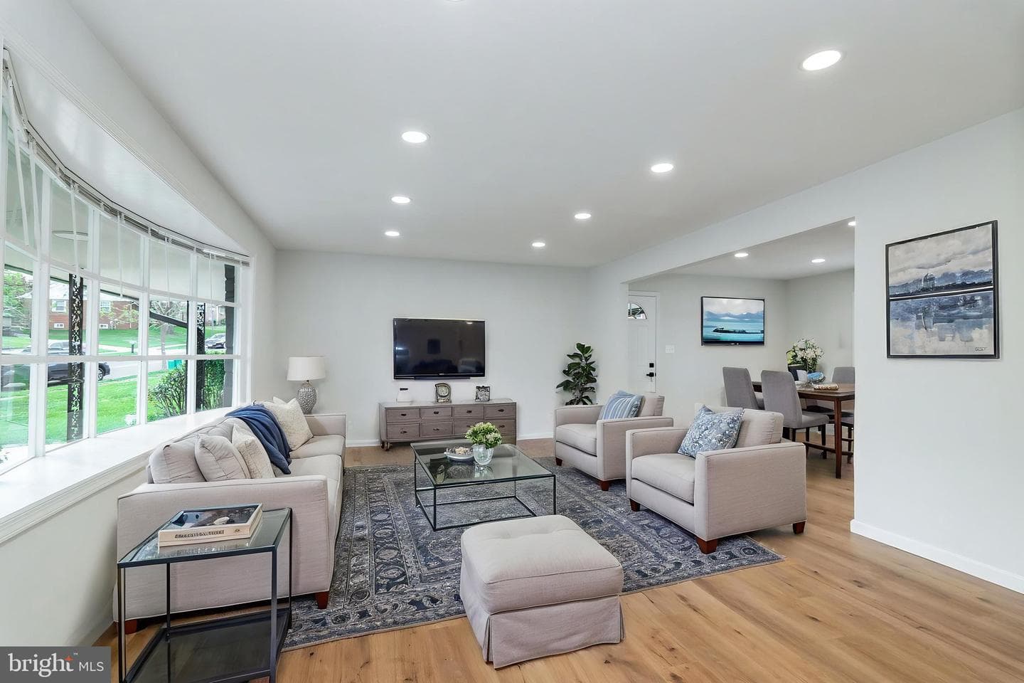 10906 Bennington Drive photo 9