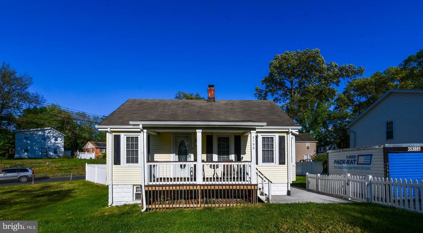2700 Ocala Avenue photo 3