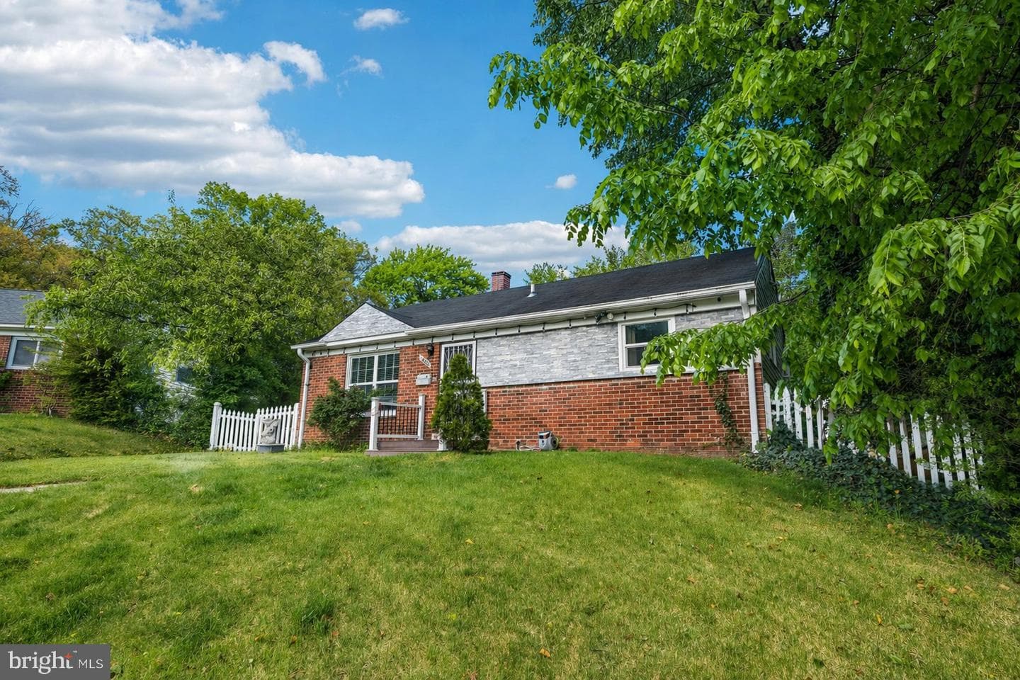 6624 Kipling Parkway photo 2
