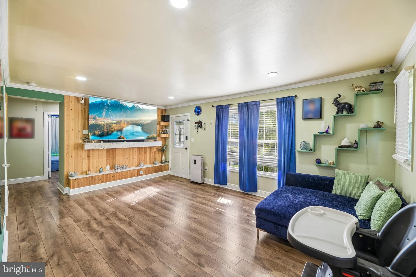 6624 Kipling Parkway photo 3