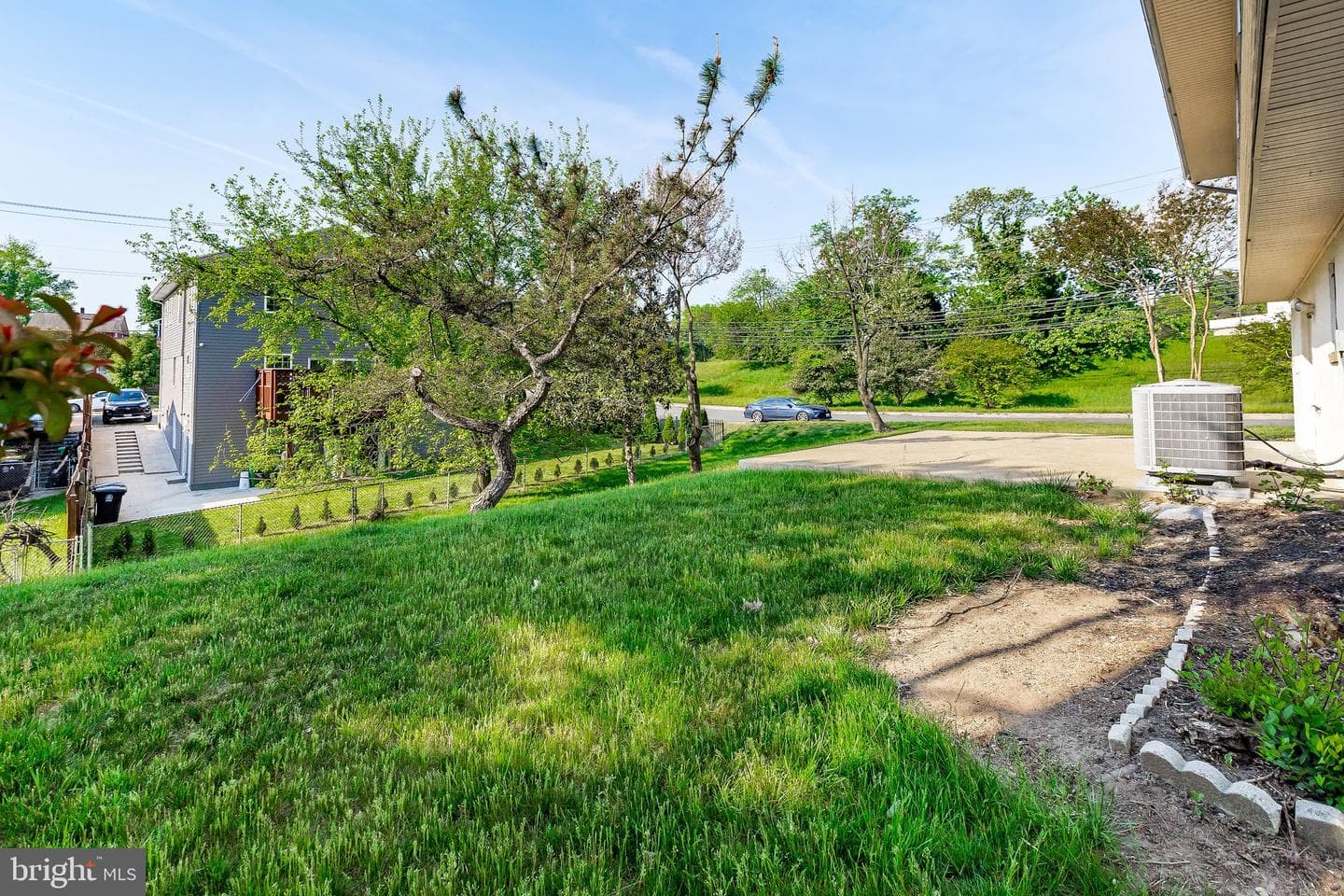 1701 Dekalb Court photo 14