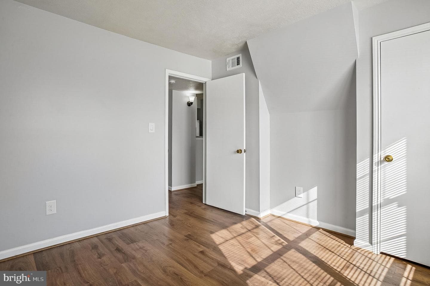 13424 Lord Dunbore Place #2-4 photo 36