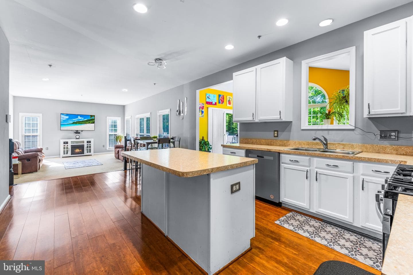 12206 Hillantrae Drive photo 8
