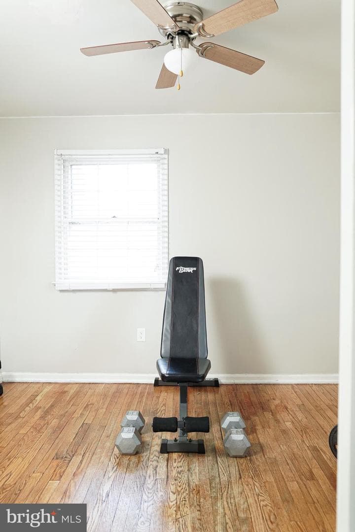 7901 Anne Ct photo 18