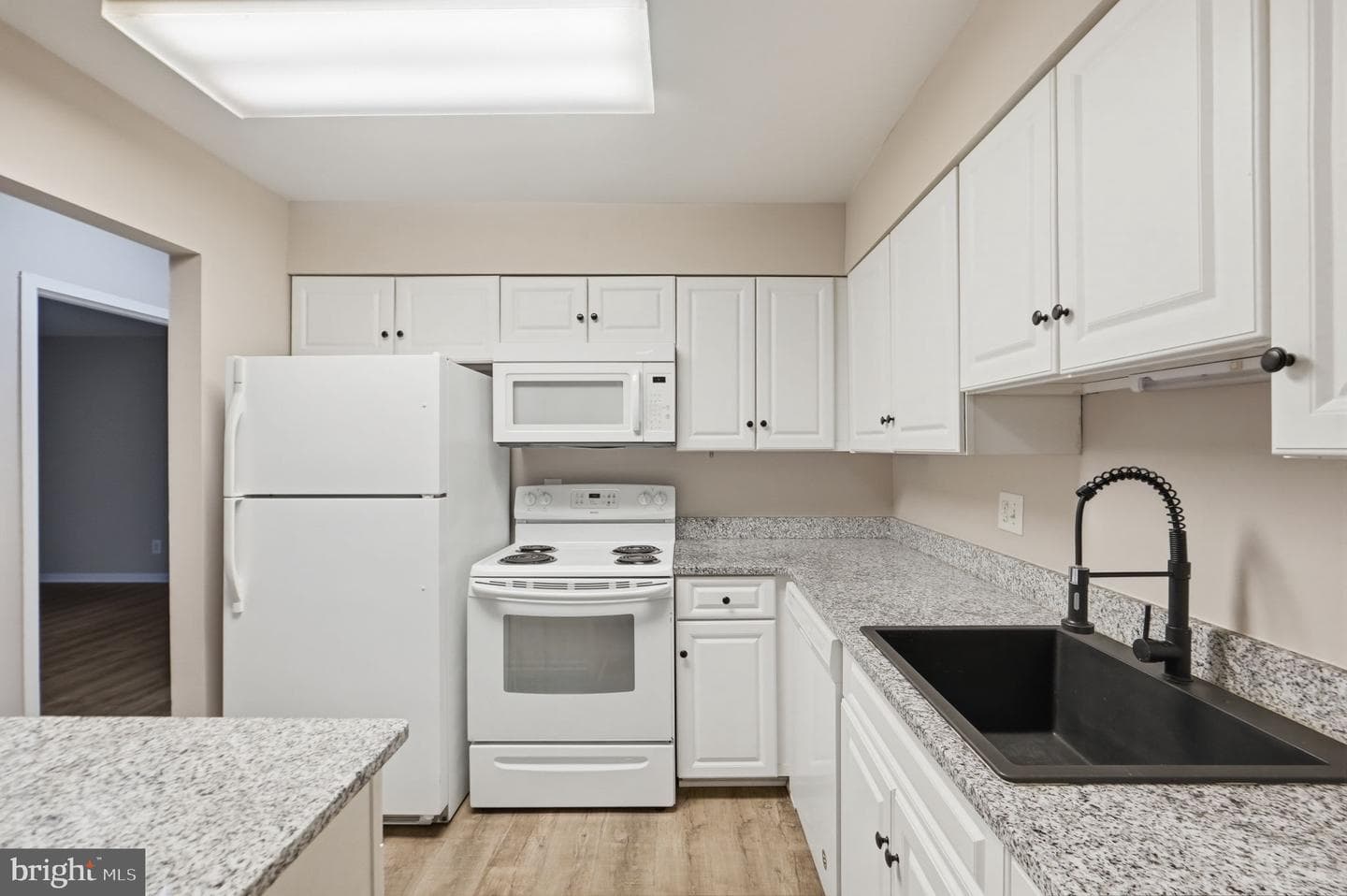 10114 Campus Way S #201-8c photo 14