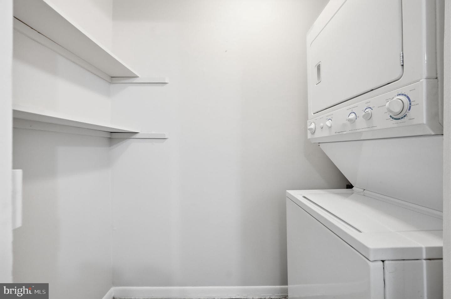 10114 Campus Way S #201-8c photo 19