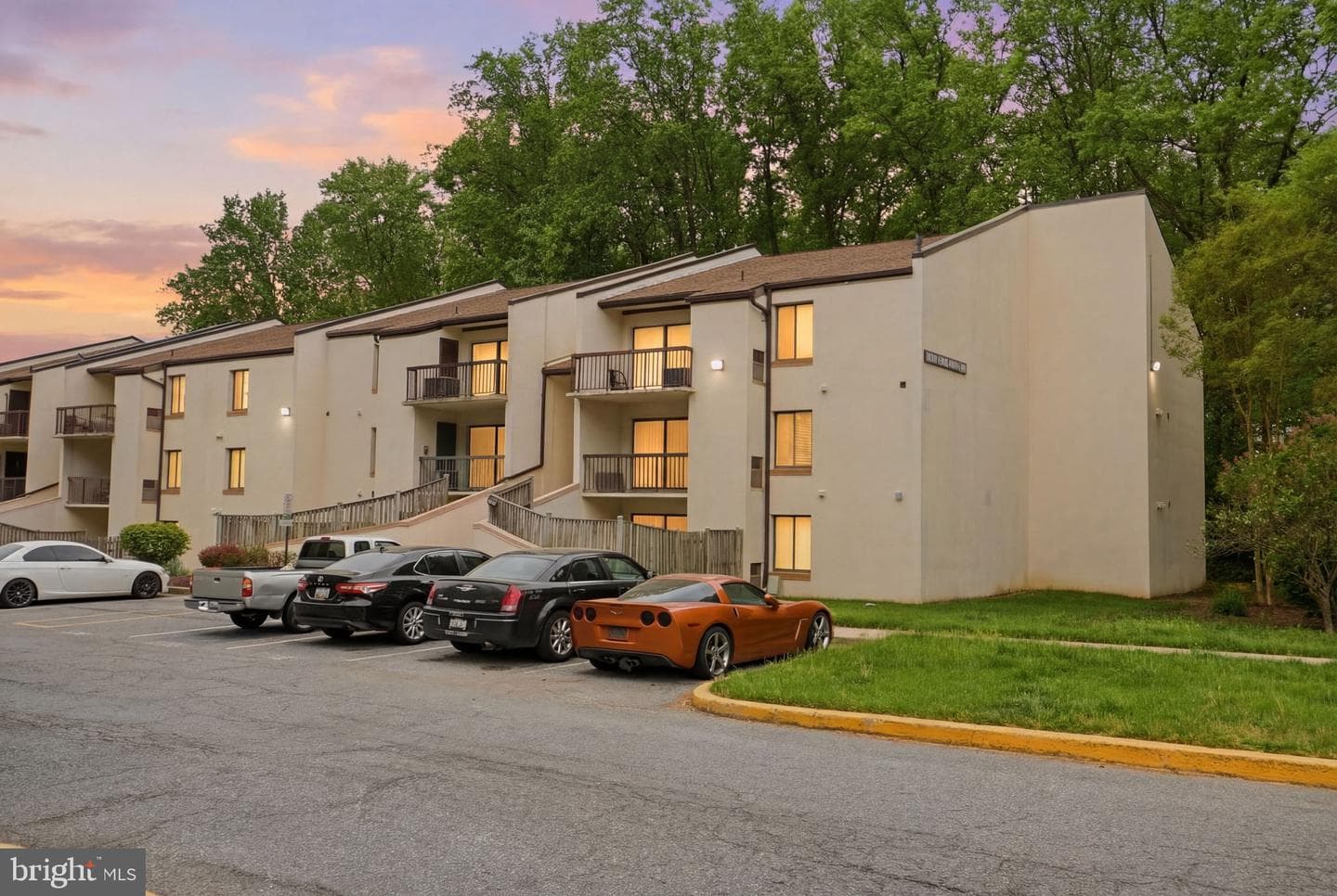 10114 Campus Way S #201-8c photo 29