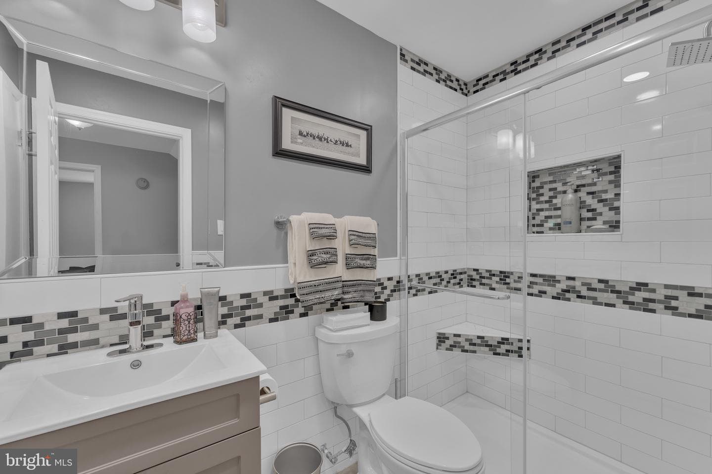 12902 Lakeston photo 18