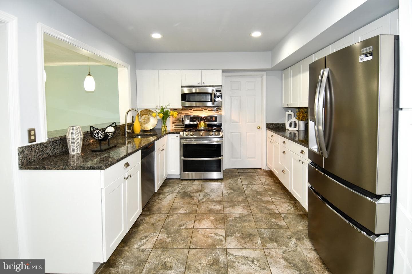 3306 Moreland Place photo 12