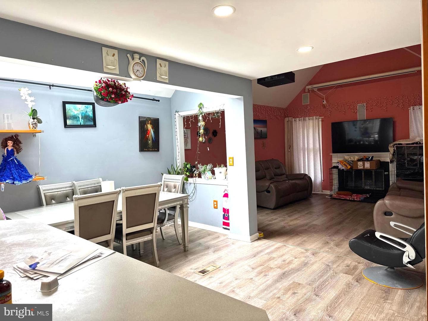 9348 Creekview Drive photo 22