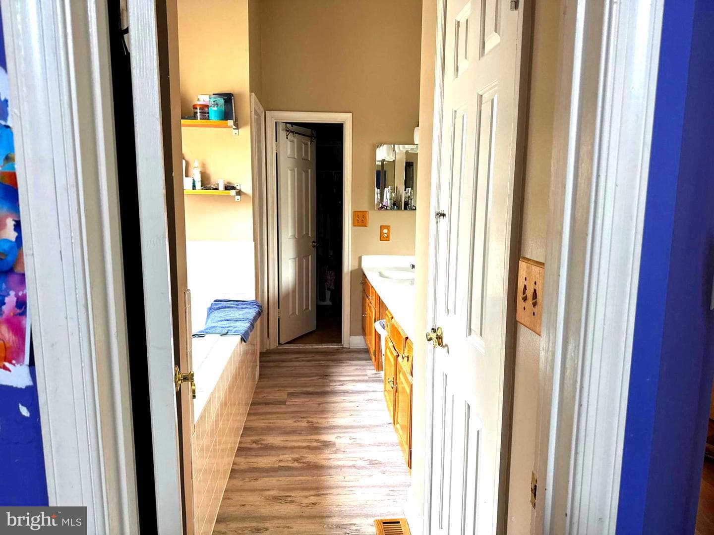 9348 Creekview Drive photo 34