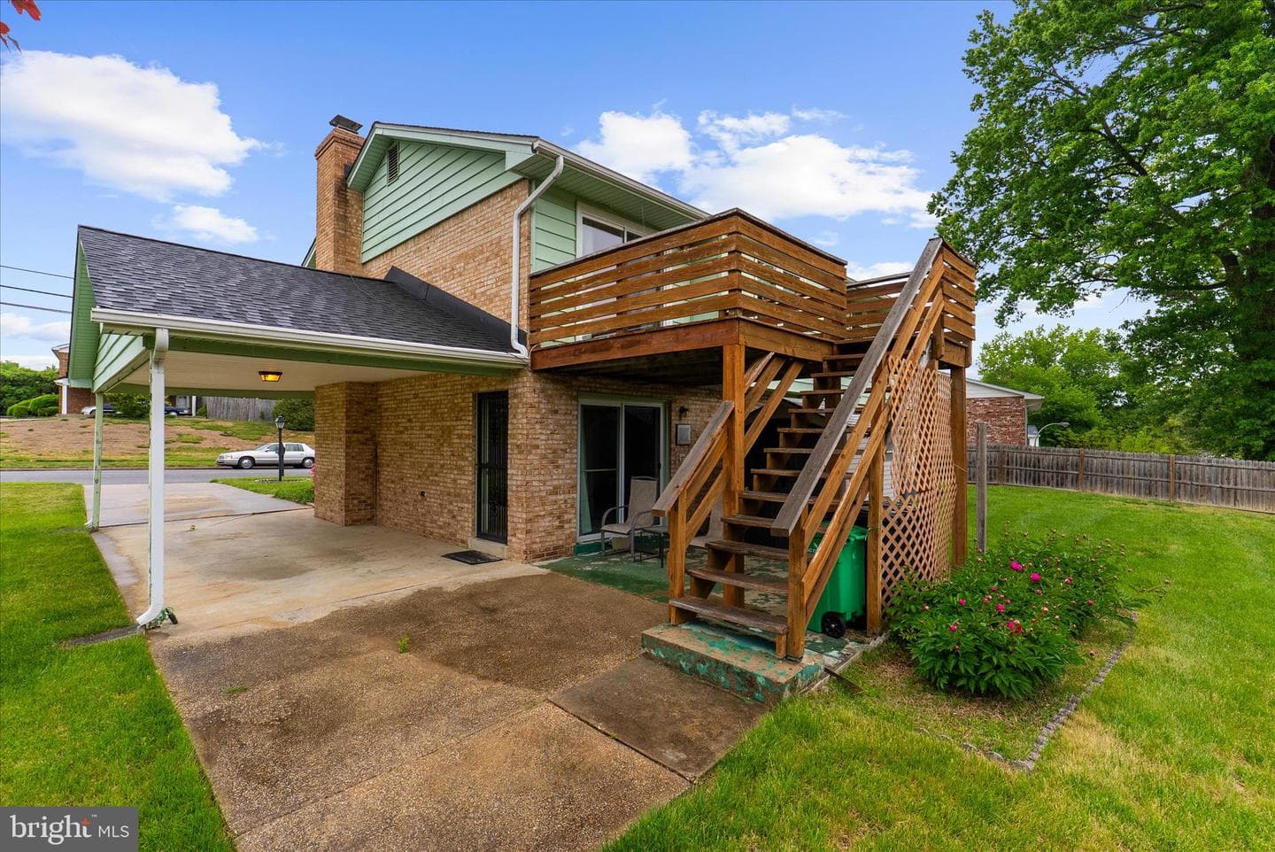 7708 Gambier Drive photo 37