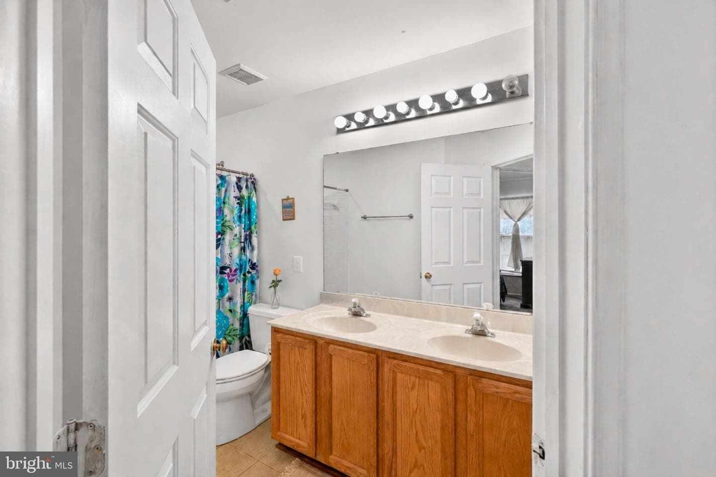 7318 Rotunda Court photo 25