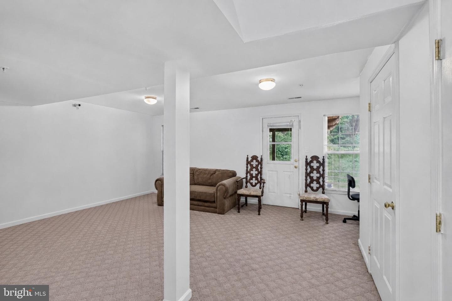 7318 Rotunda Court photo 29