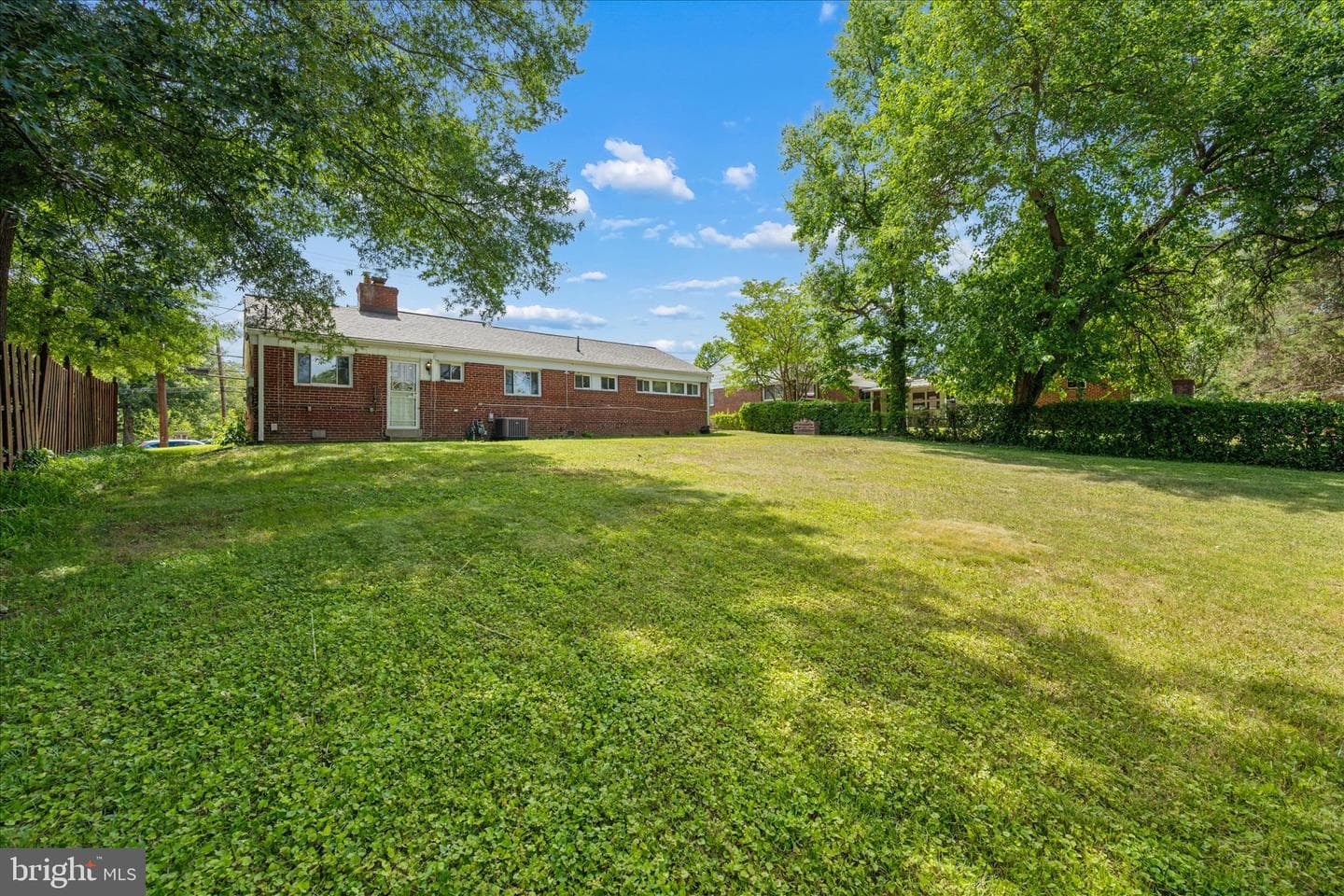 6803 Adelphi Rd photo 47