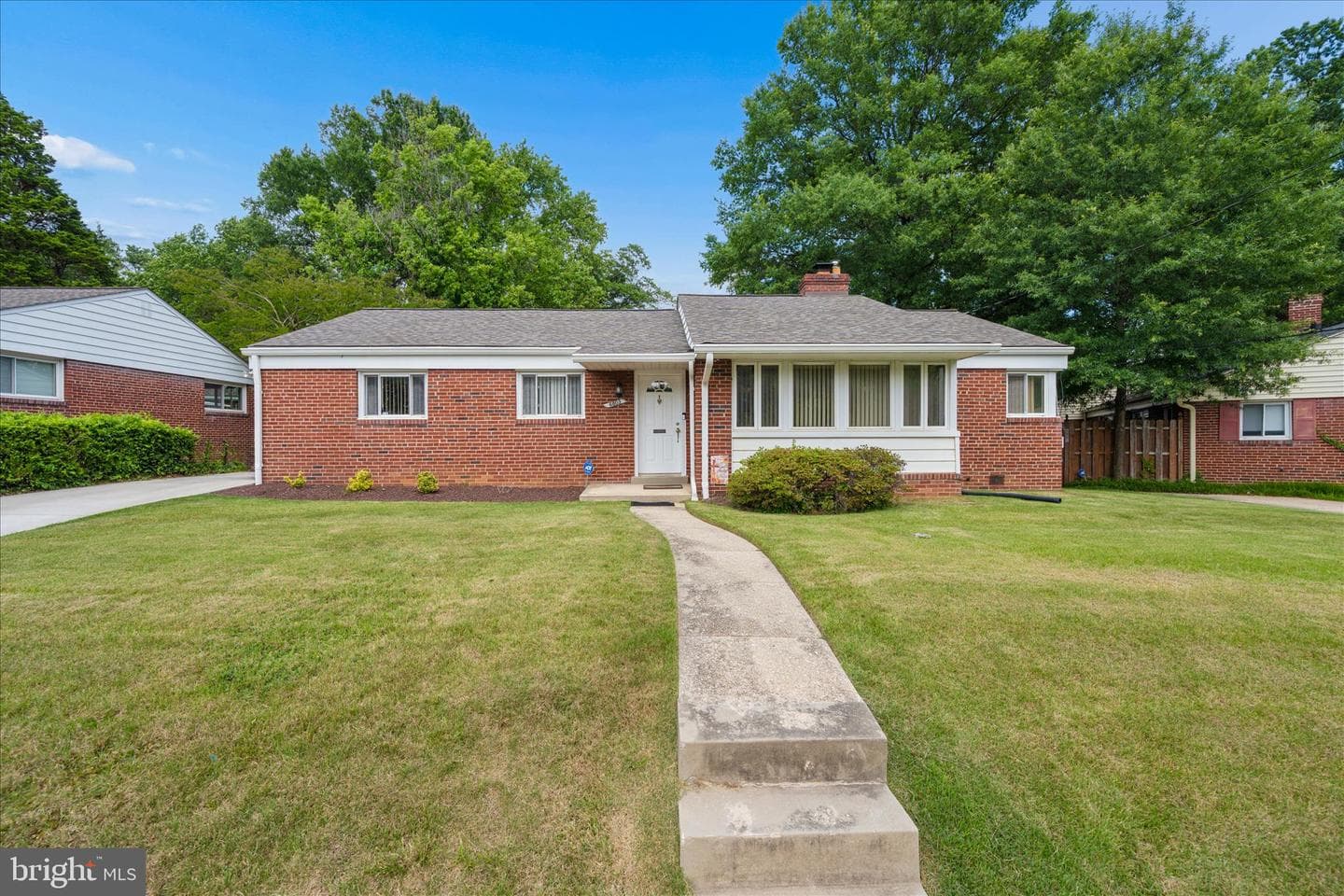 6803 Adelphi Rd photo 52