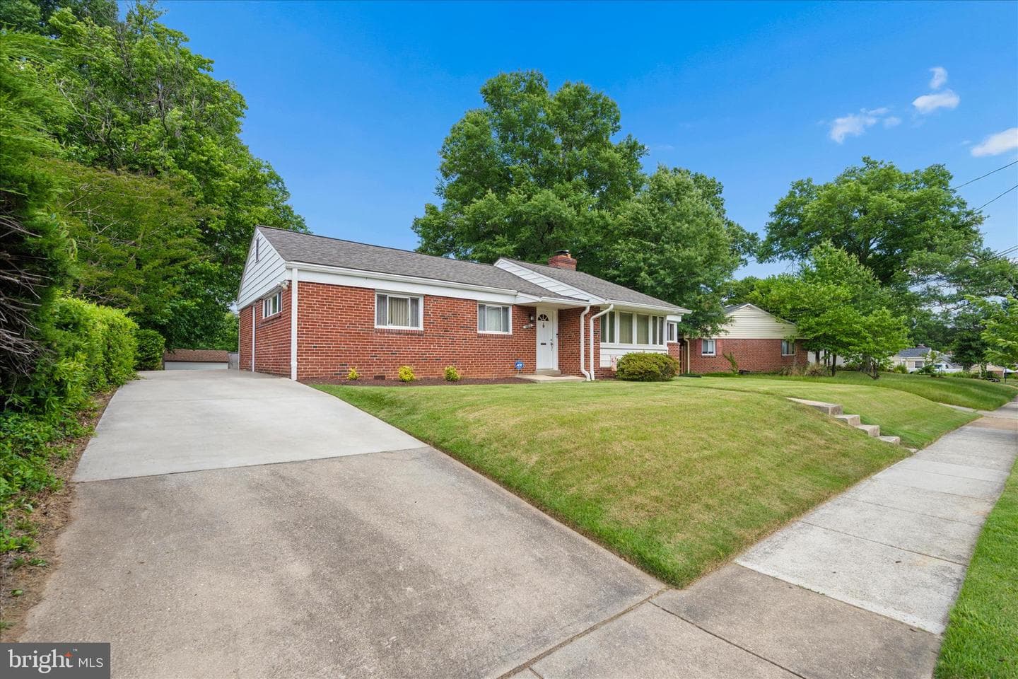 6803 Adelphi Rd photo 53