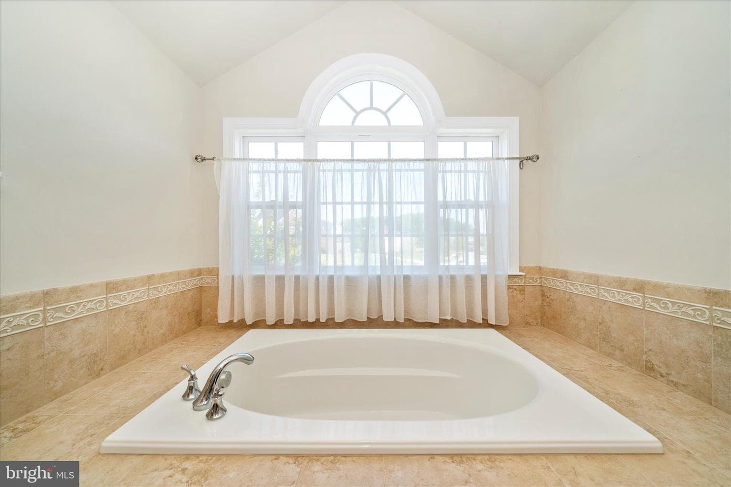 13201 Amelias Grove Court photo 29
