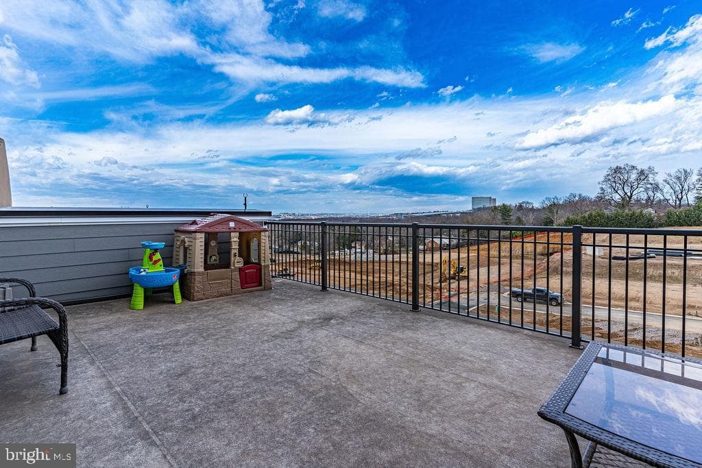 518 Triggerfish Drive photo 34