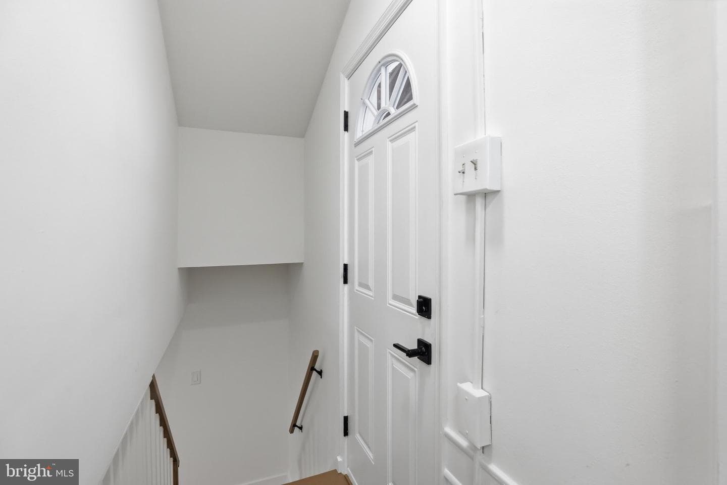 5013 Mineola Road photo 18