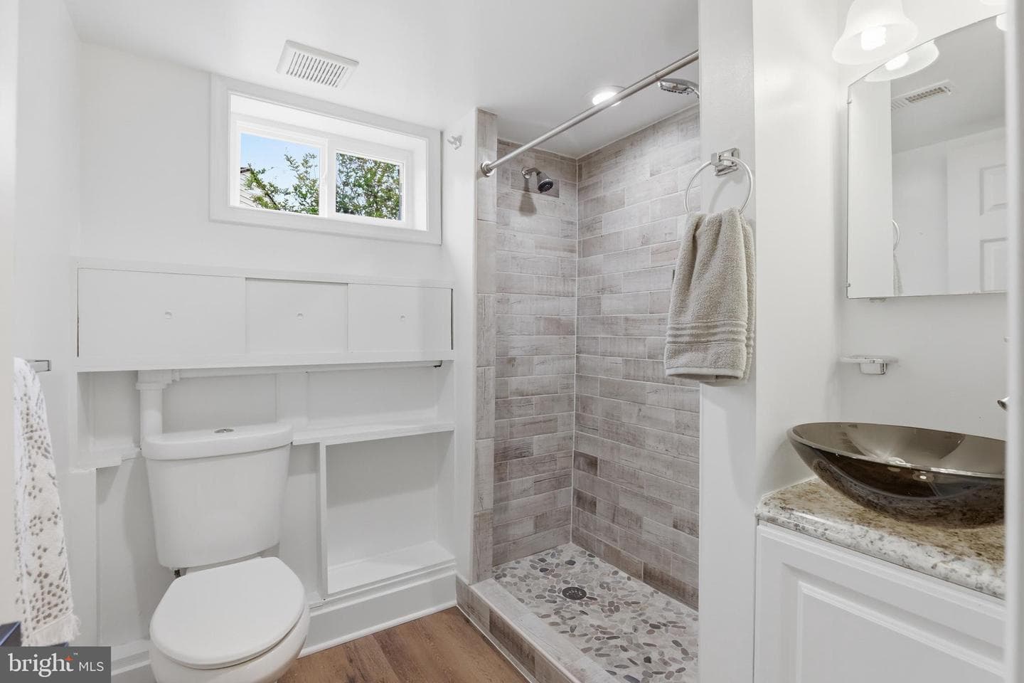 5013 Mineola Road photo 28