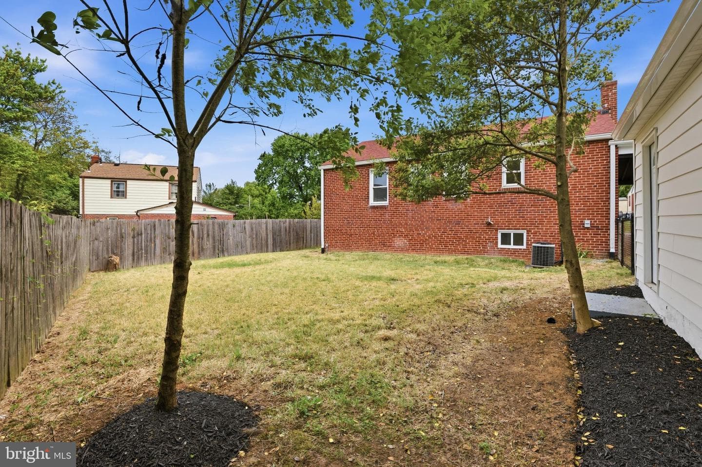 5013 Mineola Road photo 34