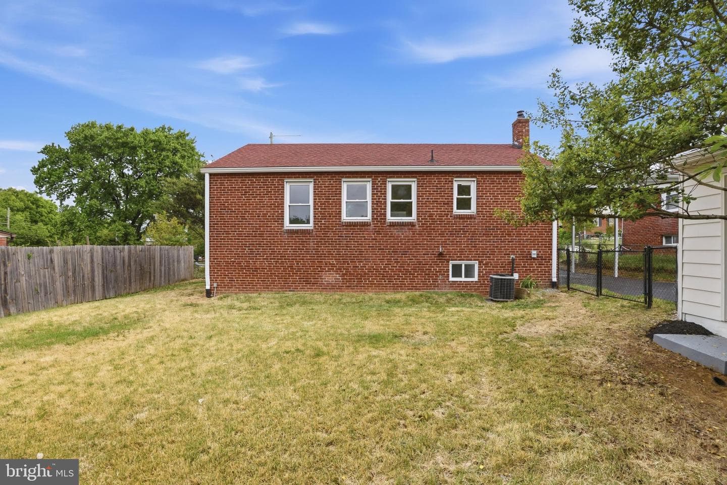 5013 Mineola Road photo 35
