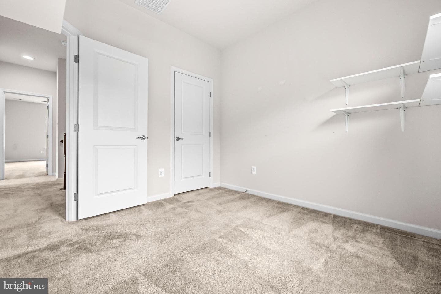 14913 Rockcastle Street photo 29