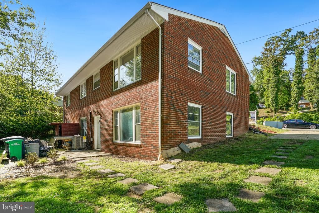 309 Cedar Ridge Drive photo 2