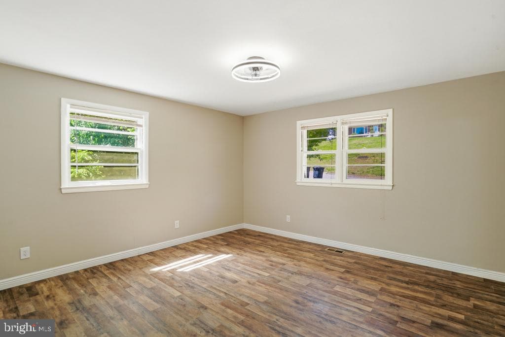 309 Cedar Ridge Drive photo 26